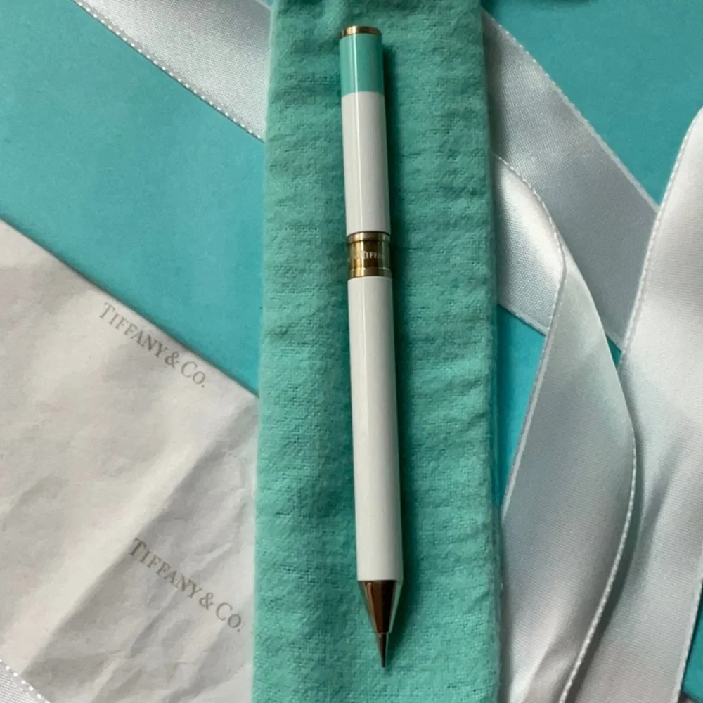 📝 TIFFANY & CO. STATIONARY AND PENCIL BUNDLE 📝 NWOT 📝